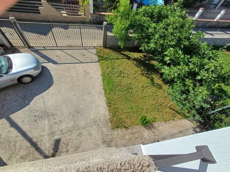 Cozy, Fully Equipped, Free Parking&Wifi, Quiet, 2Bd Apartment Podgoriţa Exterior foto
