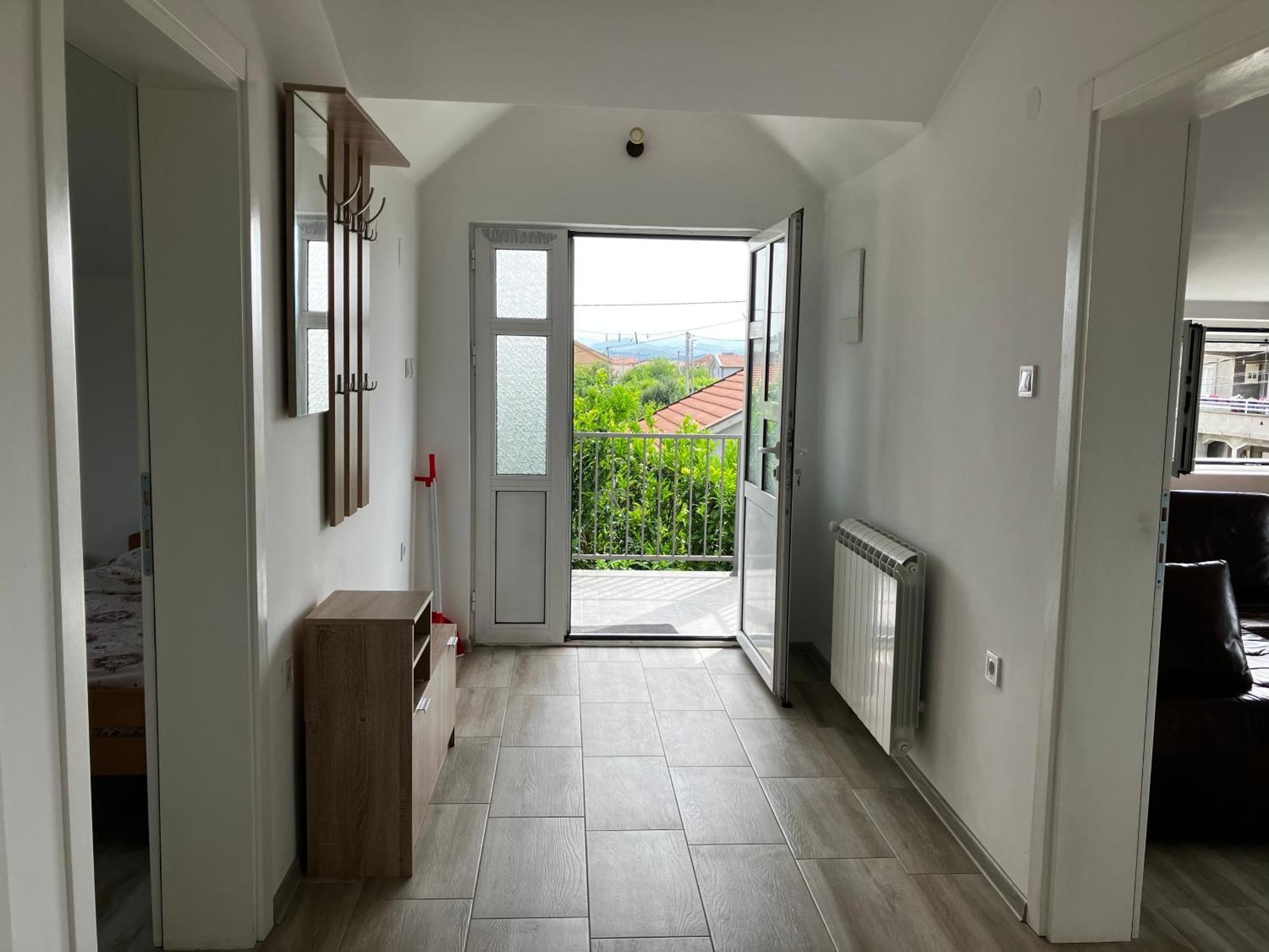 Cozy, Fully Equipped, Free Parking&Wifi, Quiet, 2Bd Apartment Podgoriţa Exterior foto