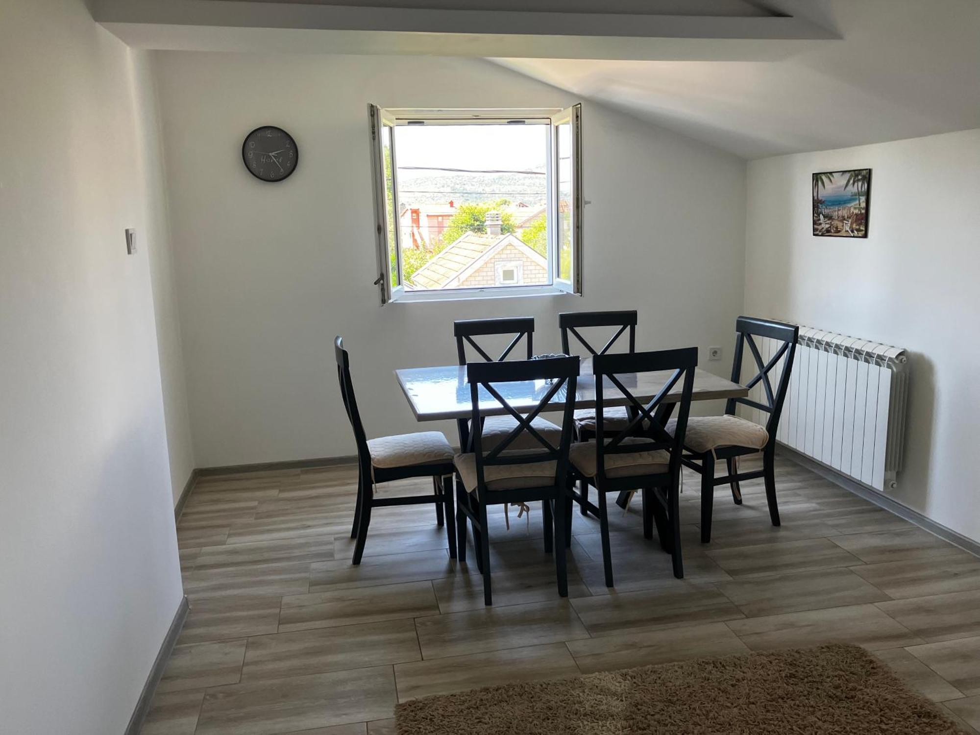 Cozy, Fully Equipped, Free Parking&Wifi, Quiet, 2Bd Apartment Podgoriţa Exterior foto